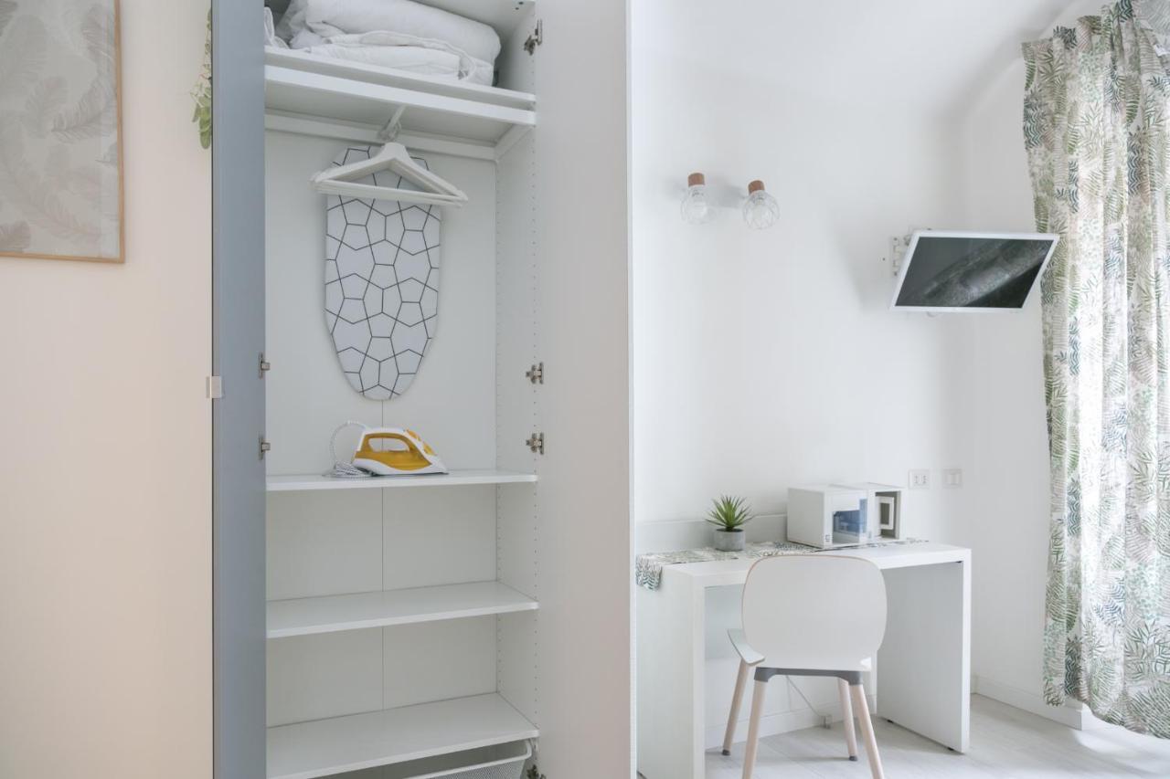 White Candia Guesthouse Rzym Zewnętrze zdjęcie